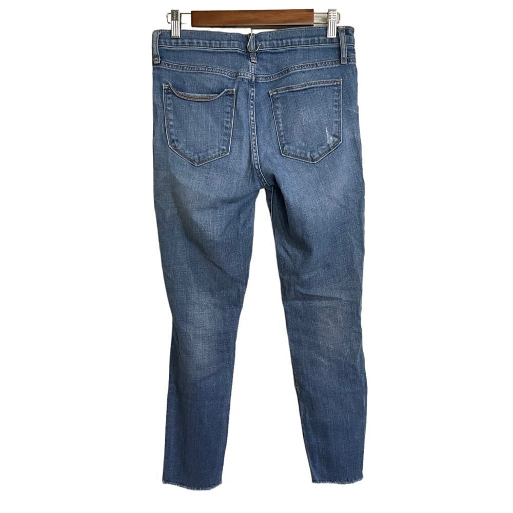 GAP Womens Medium Wash Distressed Mid Rise Raw Hem True Skinny Ankle Size 28 - Picture 7 of 7
